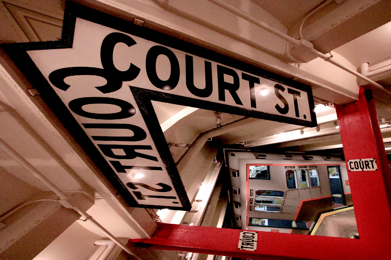 Court Street platform